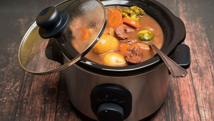 How Much Electricity Does a Slow Cooker Use photo